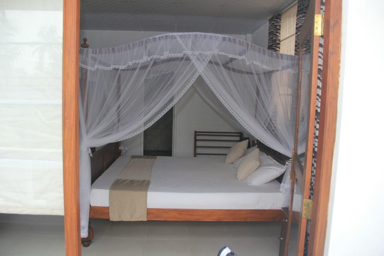 El Corazon De Hikkaduwa Bed & Breakfast Exterior photo